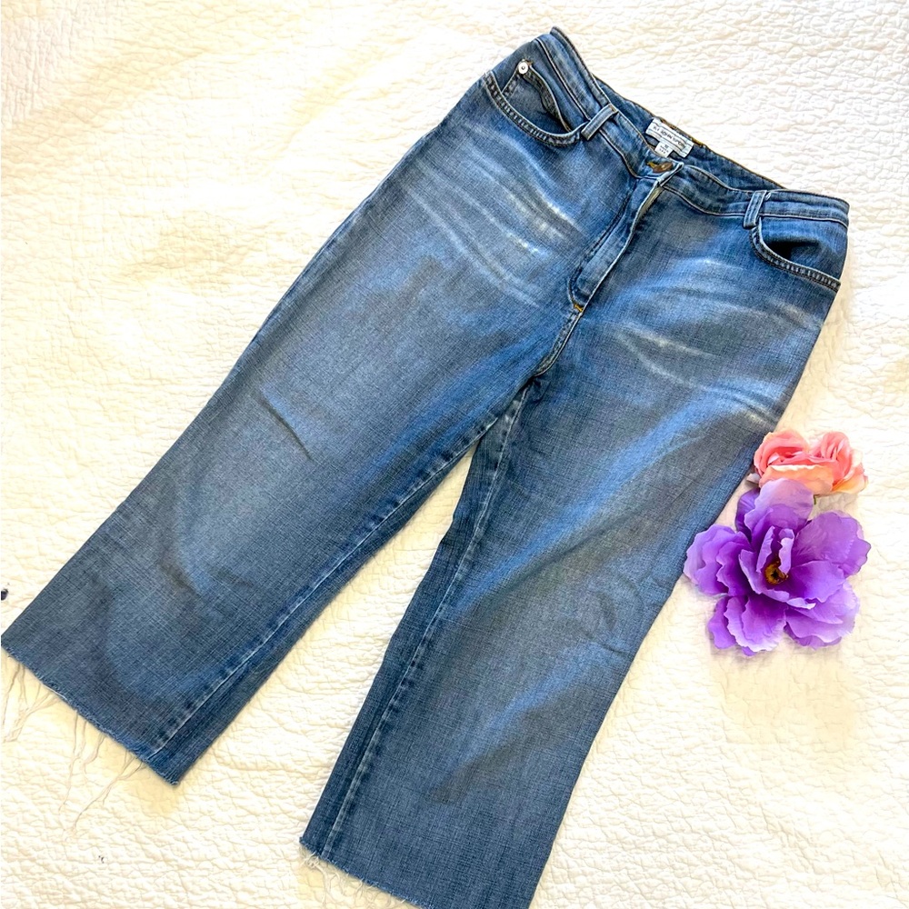 St. John Sport Women's Capri Frayed Hem Denim Jeans Pants Bottoms; Sz 10